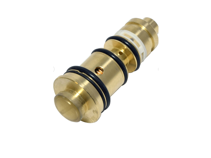 7167-620A. 12V solenoidinis vožtuvas